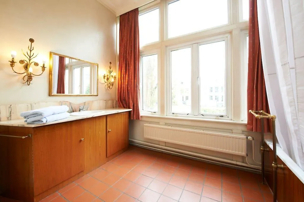 Superior, 100M2 Apartment Amsterdam